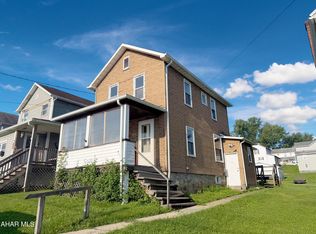 1044 Cambria St, Nanty Glo, PA 15943