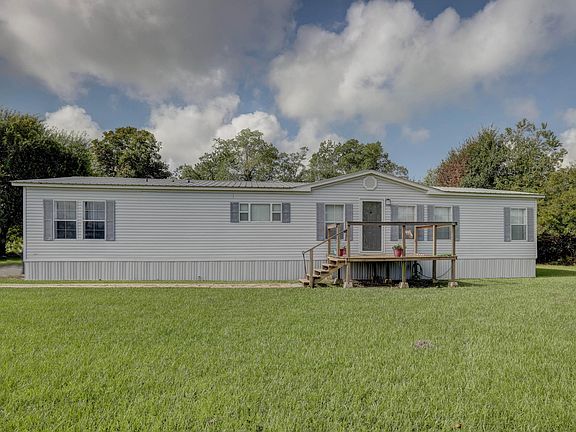 3rd image of 1009 Janine Dr