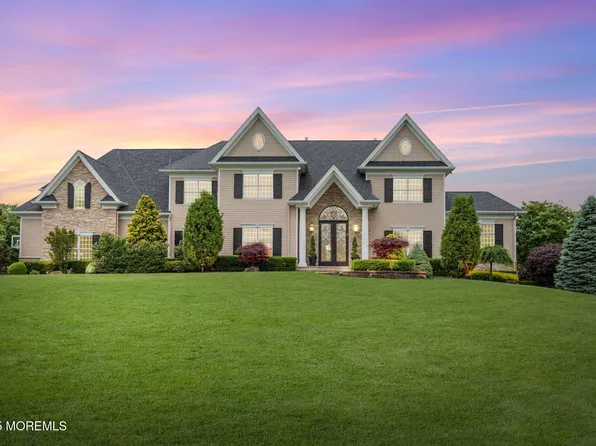 10 Hop Brook Lane, Holmdel, NJ 07733