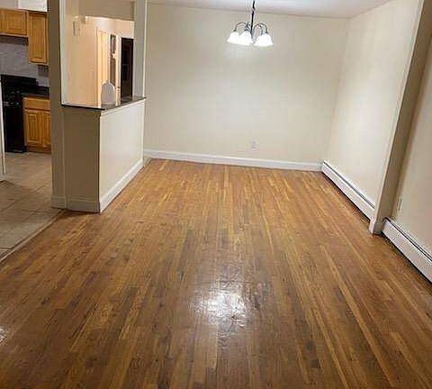 4th image of 2081 E 57th St Floor 2