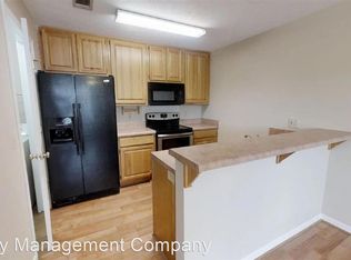 233 W Glenn Ave APT 2, Auburn, AL 36830