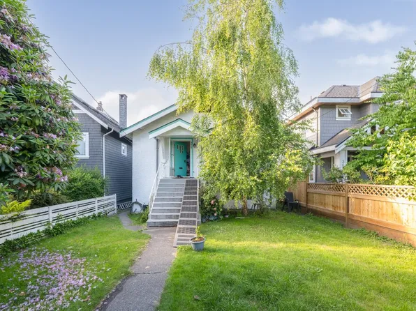 3627 W 7th Ave, Vancouver, BC V6R 1W5