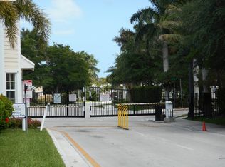 201 NE 36 Avenue Rd, Homestead, FL 33033