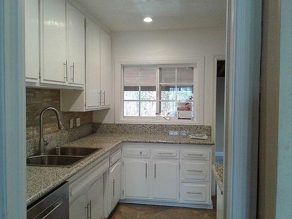 3rd image of 5823 Chiquita Ln