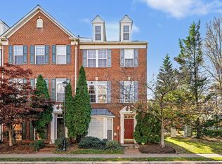 716 Scarburgh Way, Alexandria, VA 22314