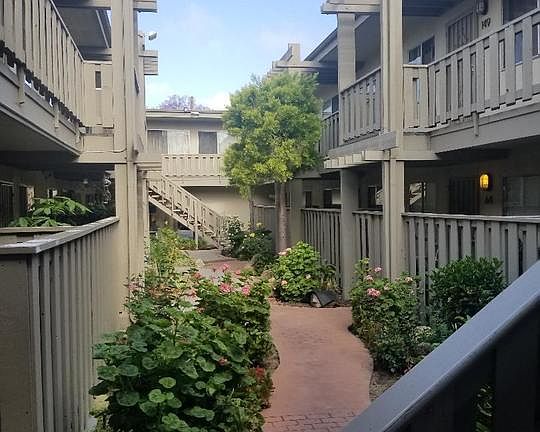 2nd image of 3245 Santa Fe Ave APT 147