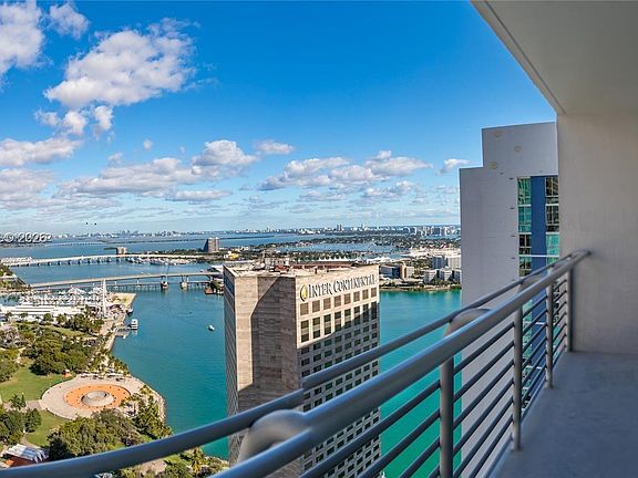 2nd image of 325 S Biscayne Blvd APT 4318