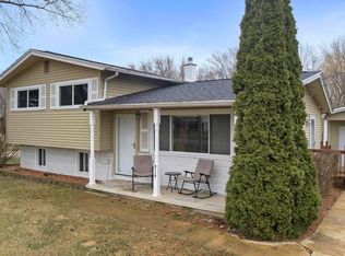 4119 S Otter Creek Rd, La Salle, MI 48145