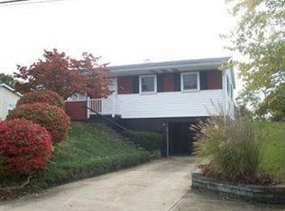 1211 Collins Ave, Aliquippa, PA 15001