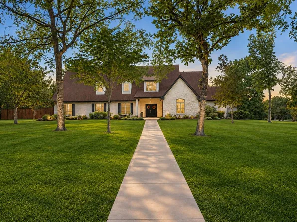 8504 Prince William Ct, Montgomery, TX 77316