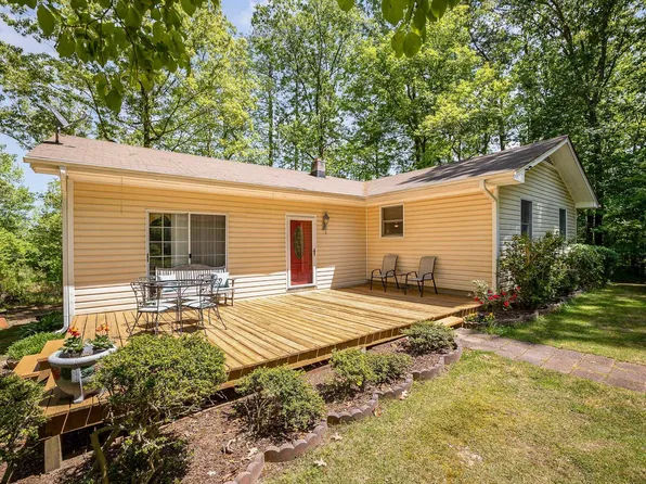 174 Shearin Ln, Youngsville, NC 27596