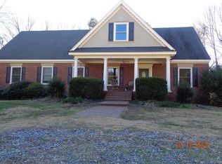 12602 Old Ridge Rd, Beaverdam, VA 23015