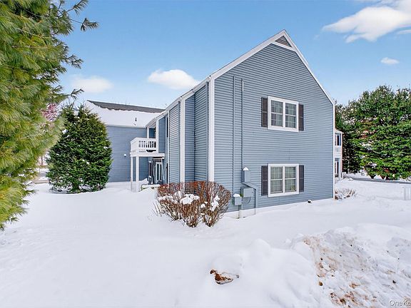 2nd image of 700 Commons Way #E