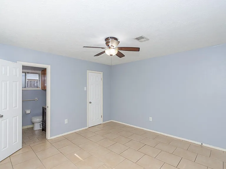 4210 Cork Ln — Photo 19