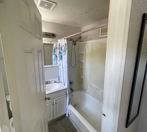 4th image of 2989 Sage Ave