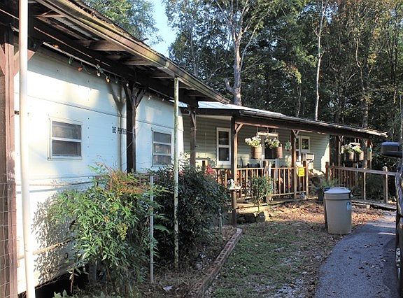 2nd image of 213 Pierron Dr