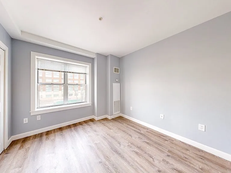 120 Mountfort St #301 — Photo 16