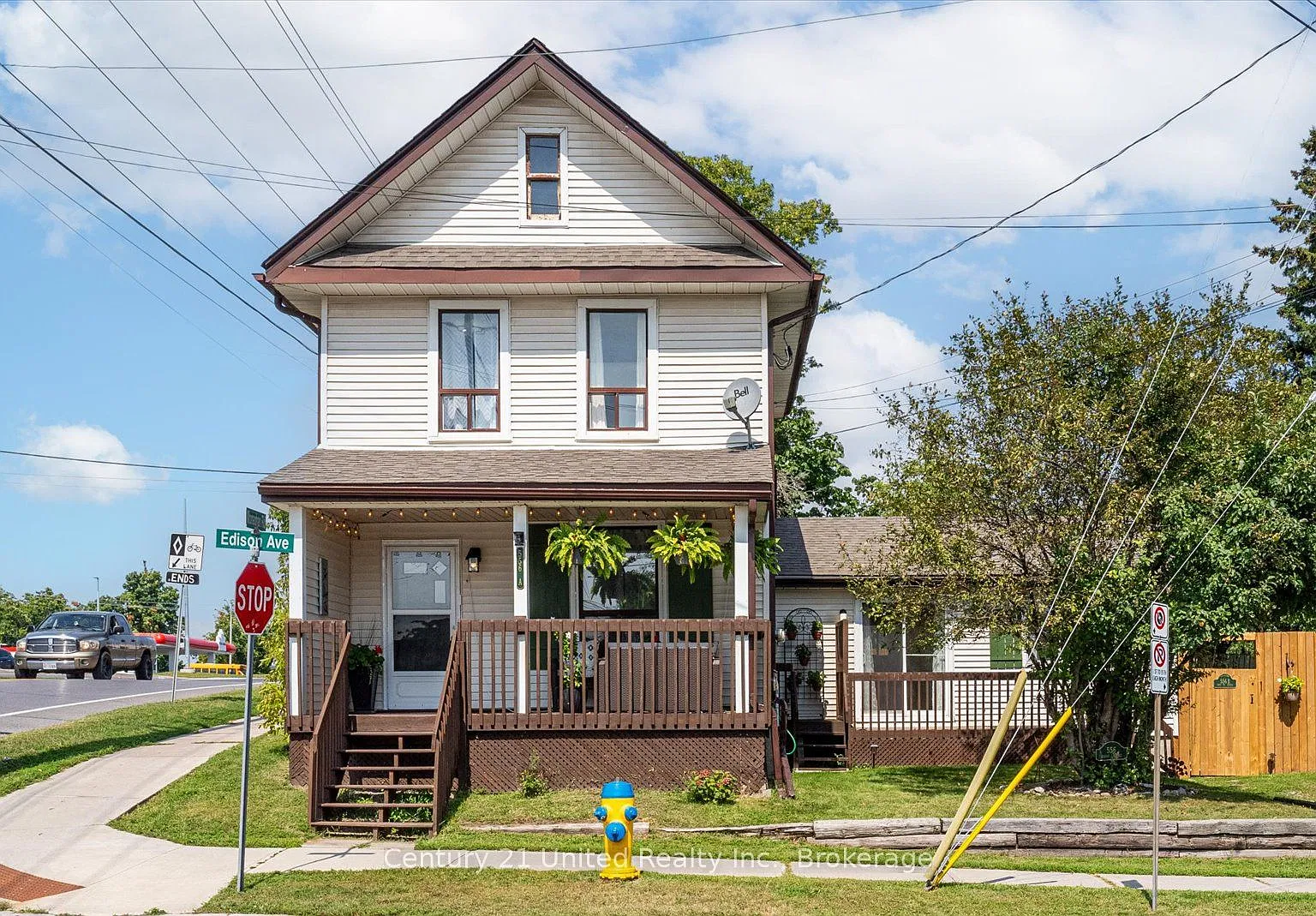2 bed, $2,100 — Photo 1