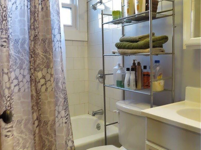 13513 Clifton Blvd #3 — Photo 12