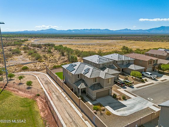 2nd image of 16385 S Paseo La Daga