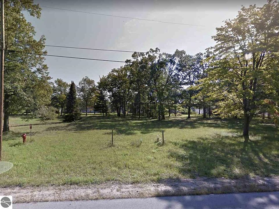 1st image of 1703 Linden Ave