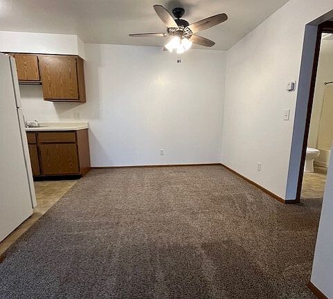 3rd image of 303 Birch St #10