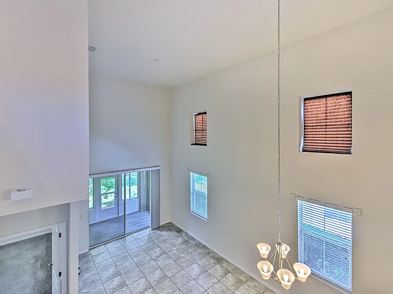 2111 Broadway View Ave — Photo 26