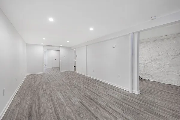 Rented by Compass | media 8