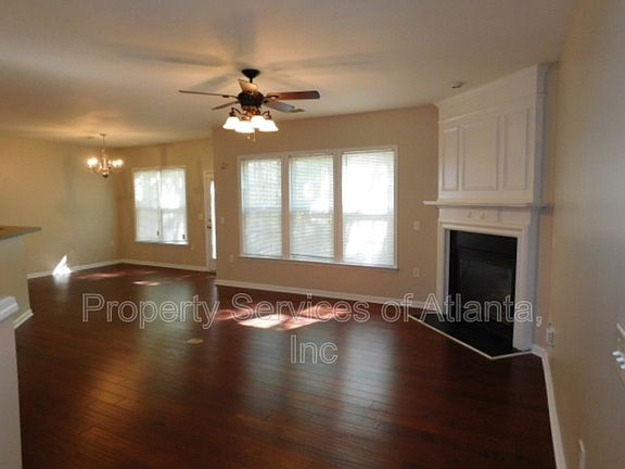 4th image of 3286 Welmingham Dr SW