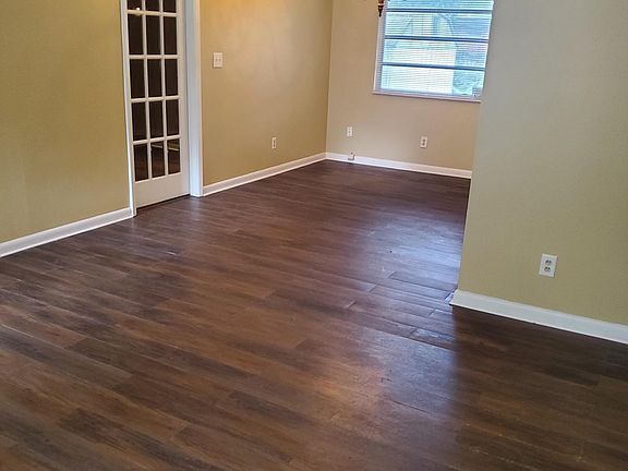 3rd image of 3235 Cathedral Ln