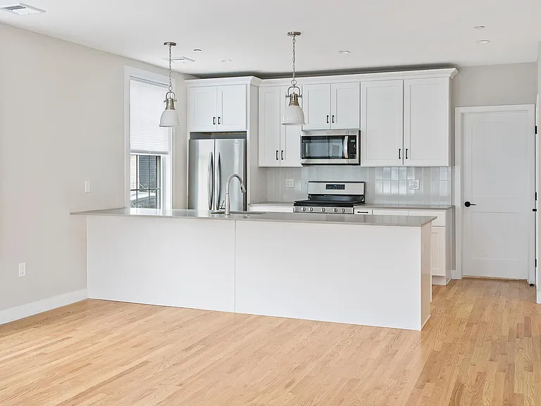 180 Norfolk Ave #1 — Photo 12