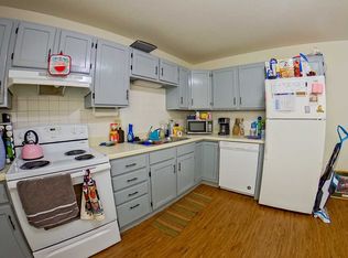 1019 Fremont St APT 7, Manhattan, KS 66502