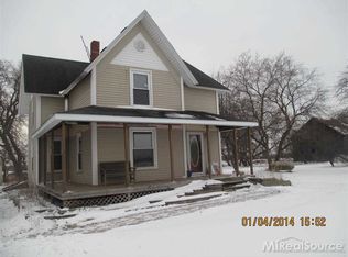 9941 Carroll Rd, Columbus, MI 48063