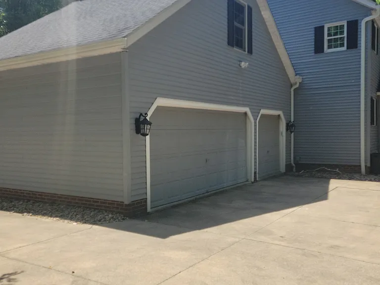 200 Ironwood Cir — Photo 3