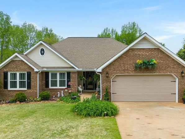 210 Sugar Tree Ct, Lyman, SC 29365