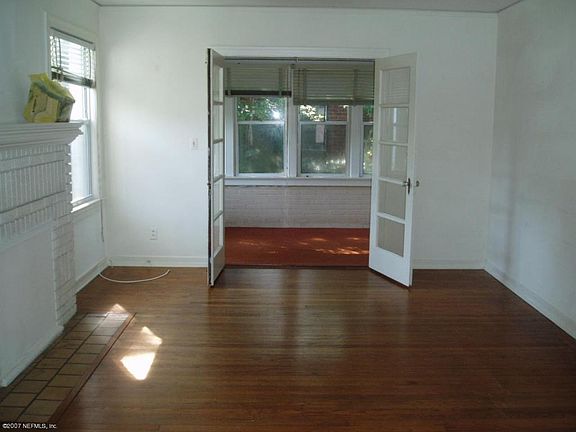 2nd image of 1260 Miramar Ave