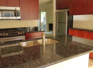 182 SW 200th St, Normandy Park, WA 98166