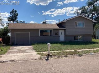 1384 Prado Dr, Fountain, CO 80817