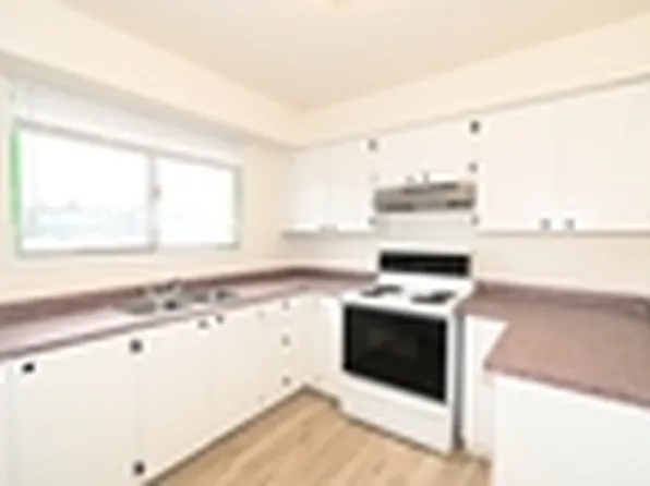 215 McIntyre Cres #1, Prince George, BC V2M 4P6