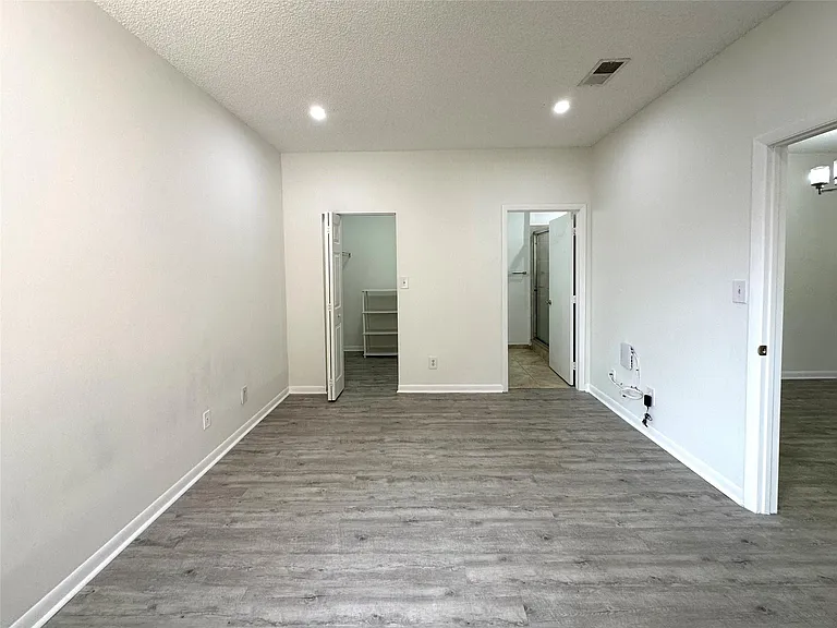 641 Cypress Lake Blvd #K18 — Photo 16