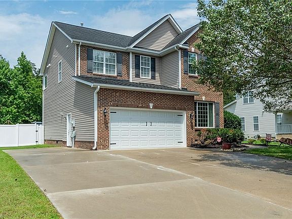 2nd image of 3790 Carvette Ct