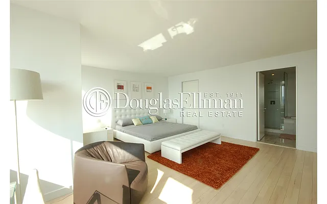 Rented by Douglas Elliman | media 10