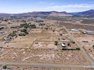 417 V & T Way, Dayton, NV 89403