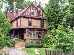 45 Gates Ave, Montclair, NJ 07042