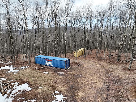 4th image of Huska Rd