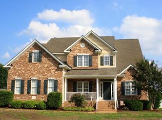 9362 Topfield Ct, Mechanicsville, VA 23116