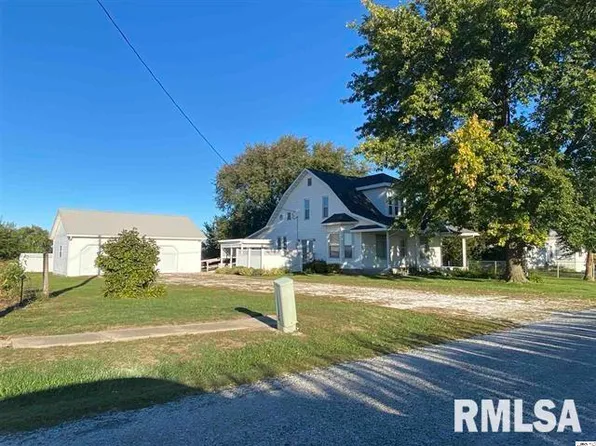 773-900 E St, Mount Sterling, IL 62353