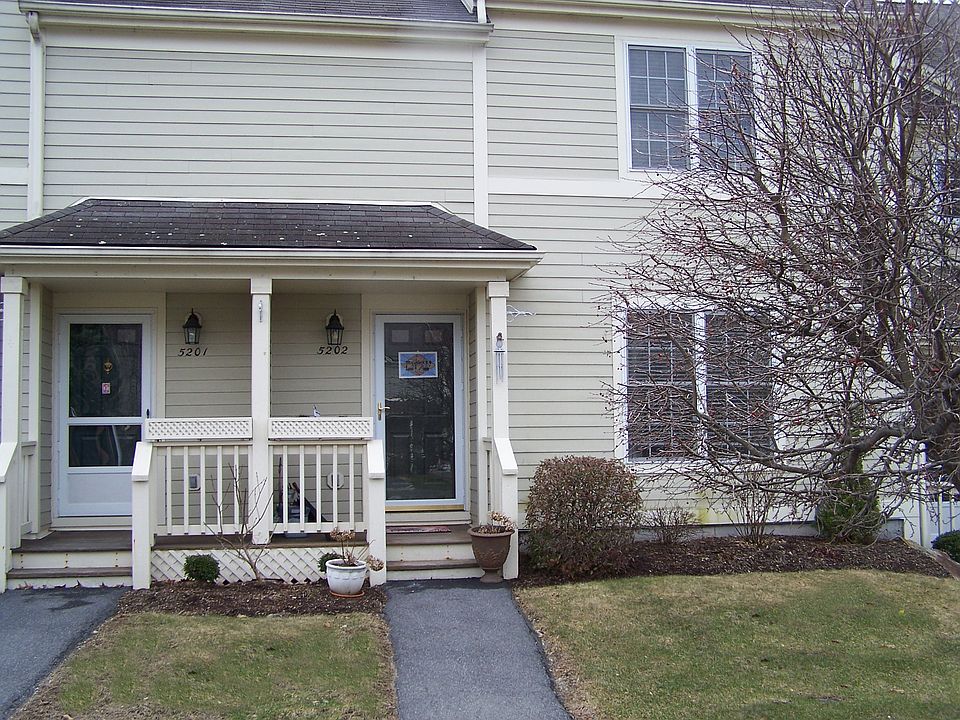 1st image of 5202 Applewood Cir #5202