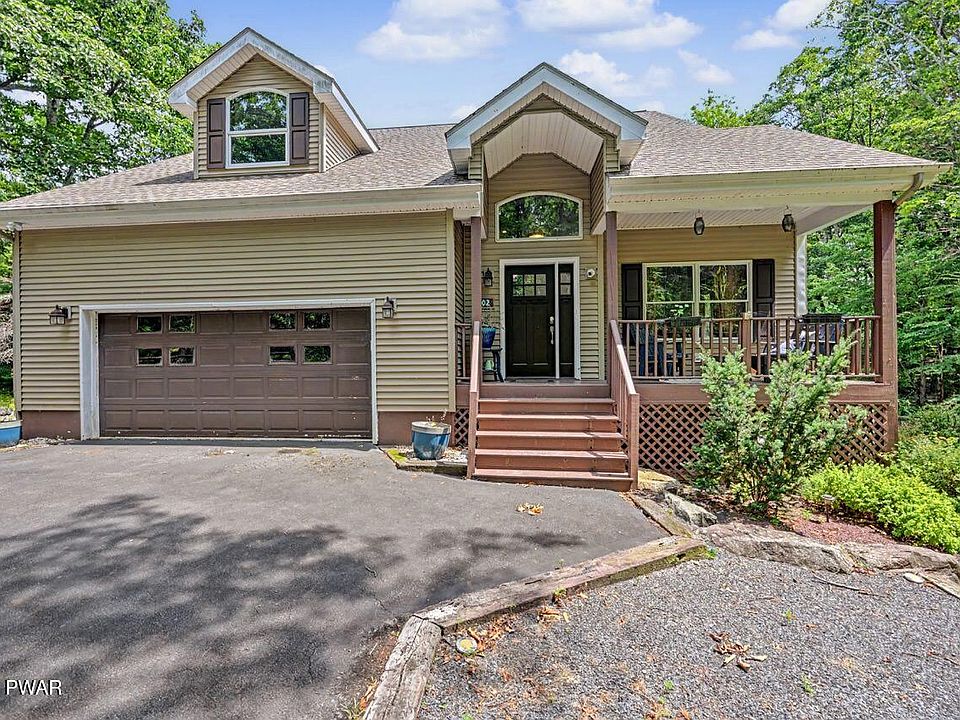 1st image of 802 Overlook Ct