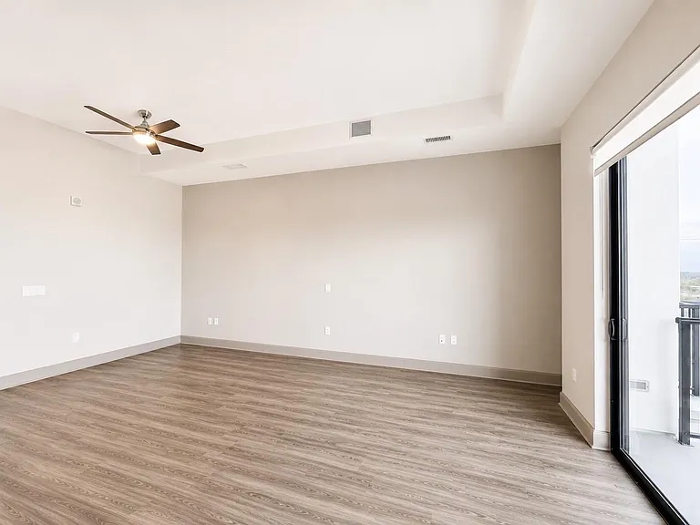 9787 Katy Fwy #1605 — Photo 3